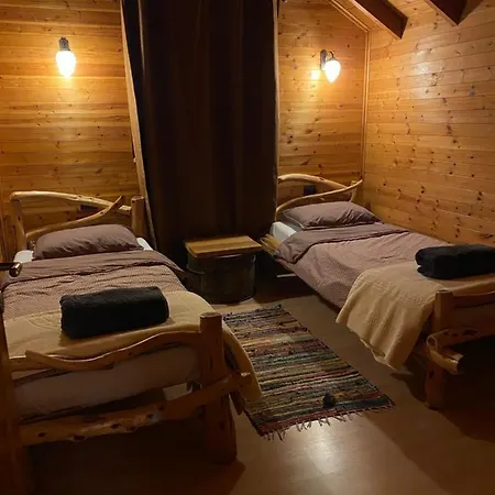 Shtepia Tradites Gjinar Holiday home Elbasan