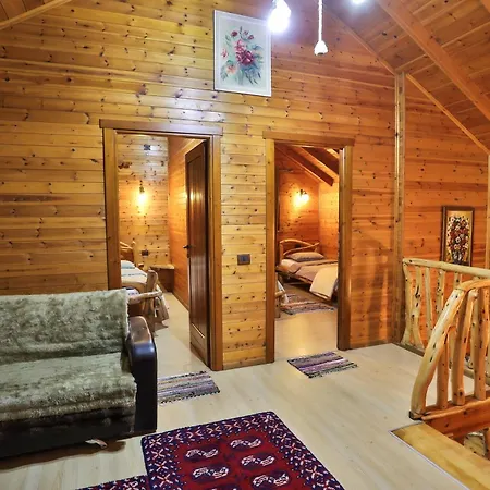 Shtepia Tradites Gjinar Elbasan