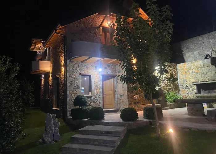 Shtepia Tradites Gjinar 펜션