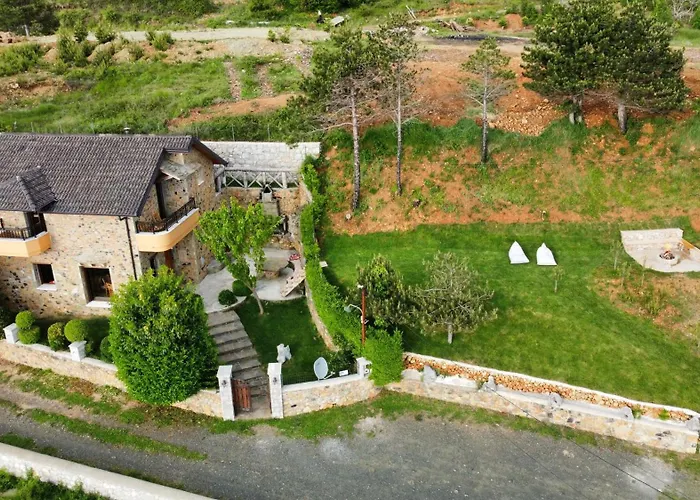 Hébergement de vacances Shtepia Tradites Gjinar *
